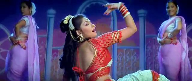 Apsara Aali original song starring Sonalee Kulkarni